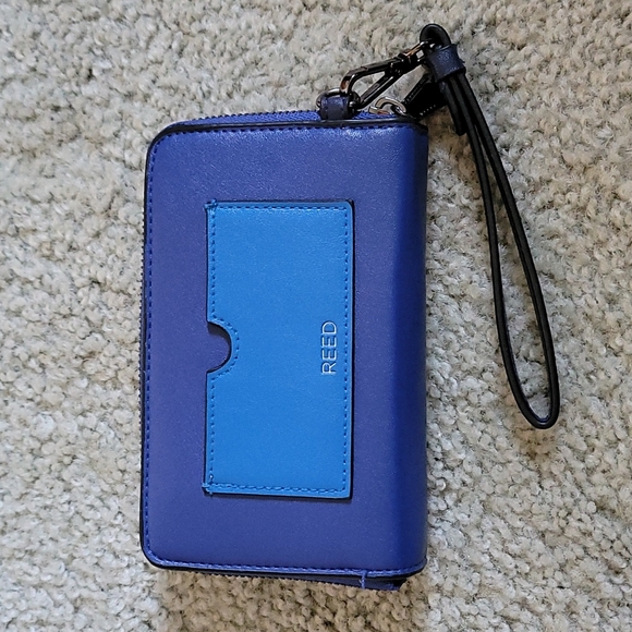 Reed Wallet / Wristlet - Picture 1 of 6